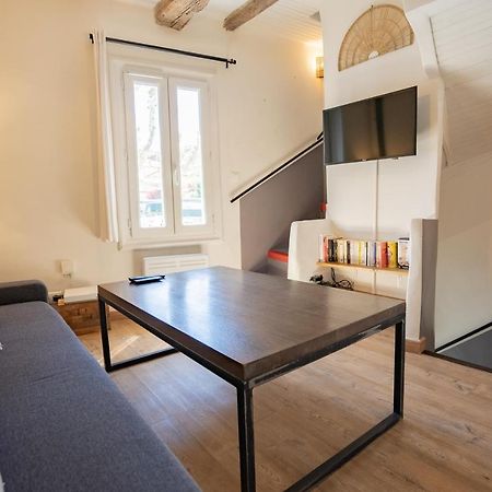Petite Maison De Charme Au Coeur Du Centre Ville أبْتْ المظهر الخارجي الصورة